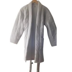 GILLY HICKS SLEEP GRAY S/M QUILTED PUFFER ROBE BILLOWY SOFT & PLUSH LOUNGE WEAR